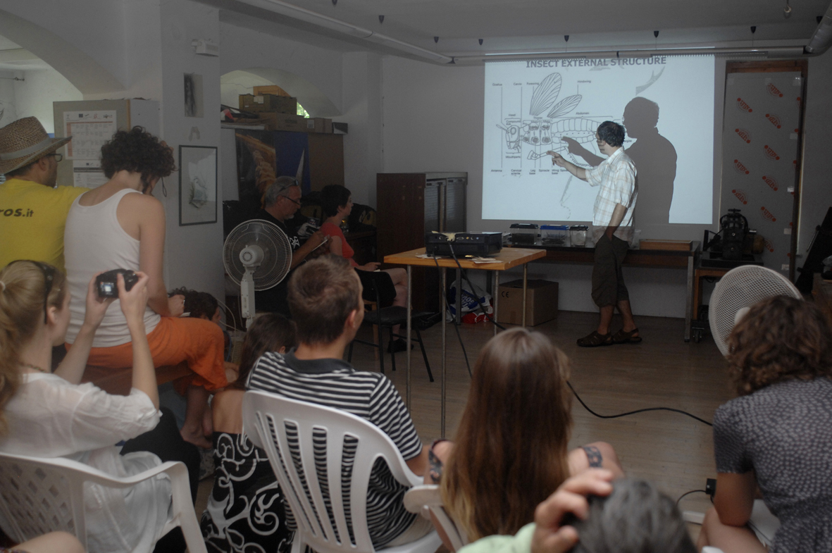 11-Al-Vrezec-predavanje-o-zuzelkah